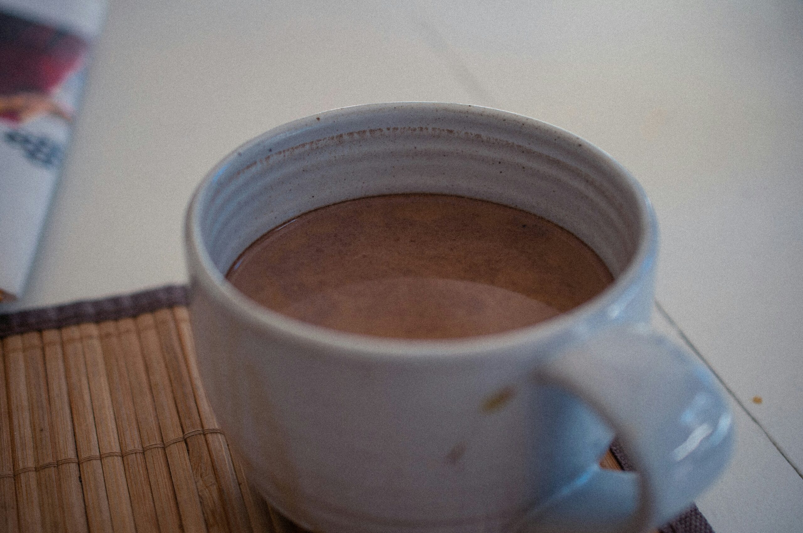 Latte d’avena con cacao e cannella