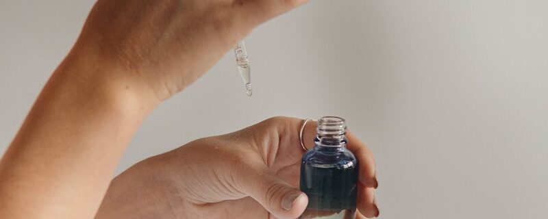 routine di skincare naturale per tutti i tipi di pelle